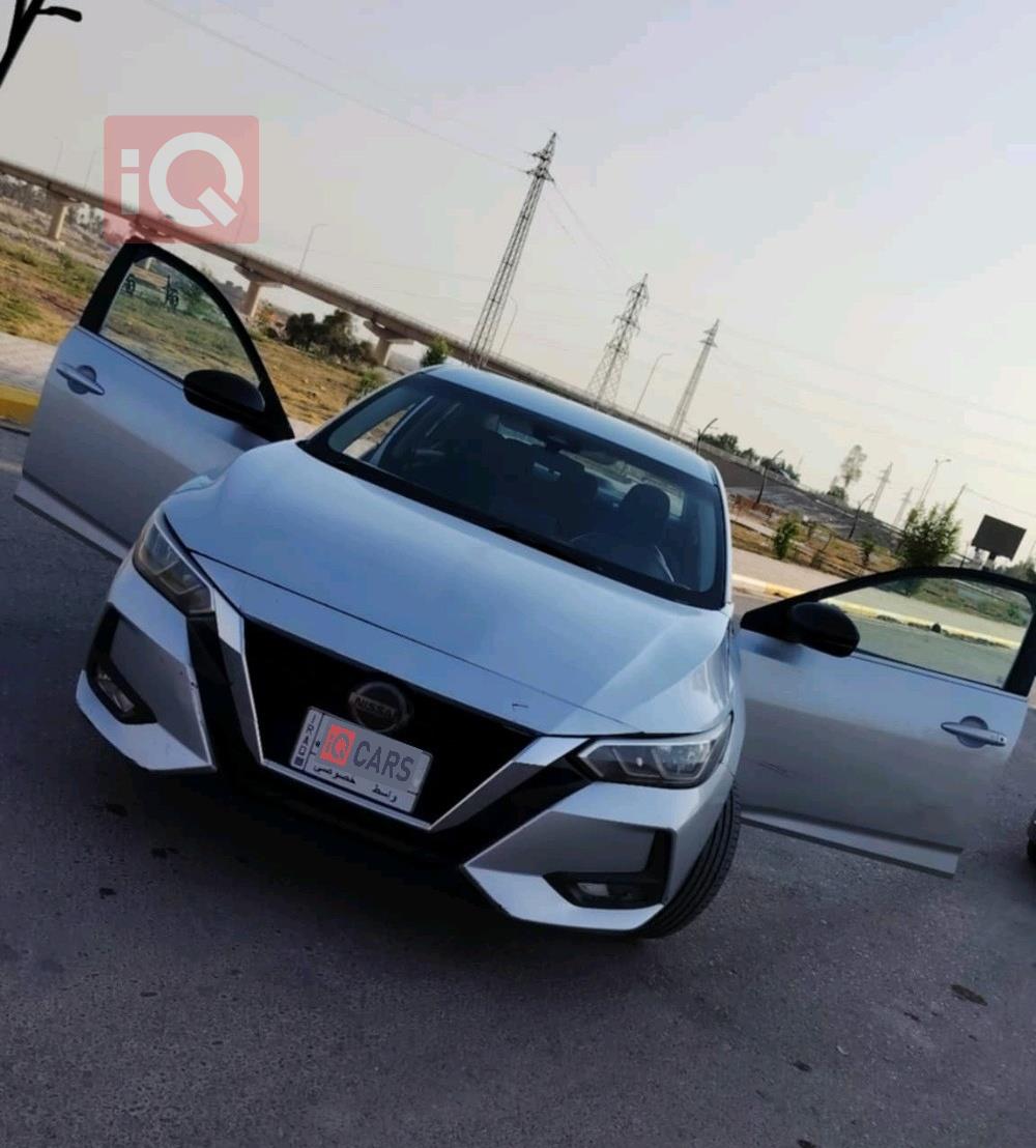 نيسان سنترا